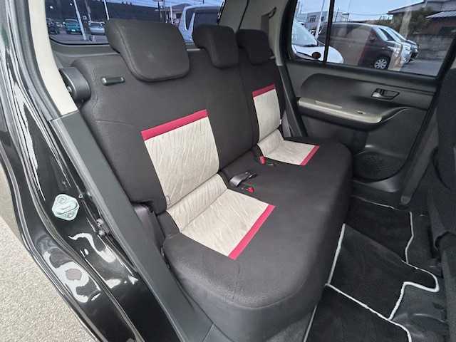 トヨタ パッソ モーダ　S 茨城県 2016(平28)年 5.1万km ブラックマイカメタリック ワンオーナー/社外7インチナビ/バックカメラ/LEDヘッドライト/衝突被害軽減ブレーキ/盗難防止装置/横滑り防止装置/社外14インチアルミホイール/アイドリングストップ/ステアリングスイッチ/ドライブレコーダー/ETC/スマートキー/プッシュスタート