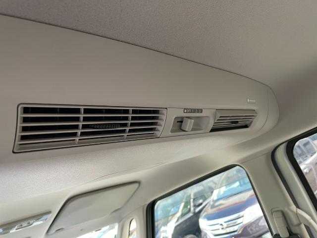 日産 デイズ ルークス ハイウェイスターX 岩手県 2017(平29)年 4.1万km ホワイトパール 純正ナビ　Ｂｌｕｅｔｏｏｔｈ／ＣＤ／ＤＶＤ／フルセグＴＶ　/バックカメラ　/全方位カメラ　/４ＷＤ/前方ドライブレコーダー　/運転席シートヒーター　/片側パワースライドドア/フルフラットシート