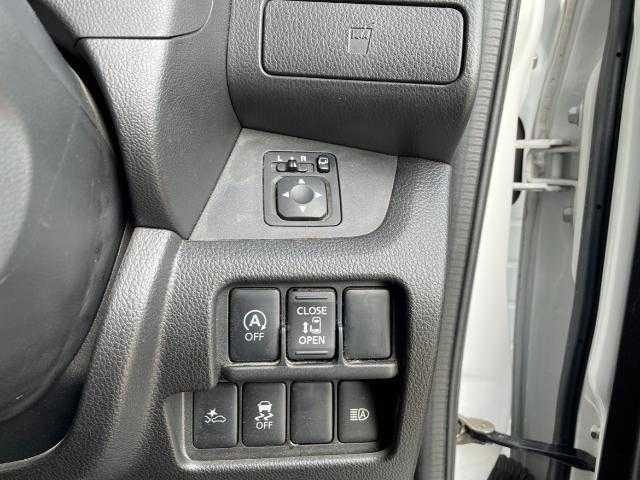 日産 デイズ ルークス ハイウェイスターX 岩手県 2017(平29)年 4.1万km ホワイトパール 純正ナビ　Ｂｌｕｅｔｏｏｔｈ／ＣＤ／ＤＶＤ／フルセグＴＶ　/バックカメラ　/全方位カメラ　/４ＷＤ/前方ドライブレコーダー　/運転席シートヒーター　/片側パワースライドドア/フルフラットシート