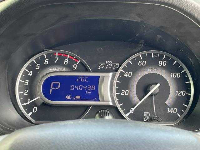 日産 デイズ ルークス ハイウェイスターX 岩手県 2017(平29)年 4.1万km ホワイトパール 純正ナビ　Ｂｌｕｅｔｏｏｔｈ／ＣＤ／ＤＶＤ／フルセグＴＶ　/バックカメラ　/全方位カメラ　/４ＷＤ/前方ドライブレコーダー　/運転席シートヒーター　/片側パワースライドドア/フルフラットシート