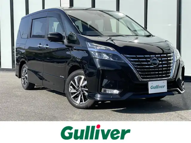 日産 セレナ ハイウェイスター V 大阪府 2020(令2)年 2.9万km ダイヤモンドブラック 純正ナビ　/   フルセグＴＶ/CD/DVD/Bluetooth/アラウンドビューモニター　/１３．３インチ後席モニター　/衝突軽減ブレーキ/クリアランスソナー　/ブラインドスポットモニター　/両側パワースライドドア　/クルーズコントロール/レーンキープアシスト　/アイドリングストップ/オートマチックハイビーム　/前方ドライブレコーダー/純正16インチアルミホイール　/ビルトインＥＴＣ　/ＬＥＤライト