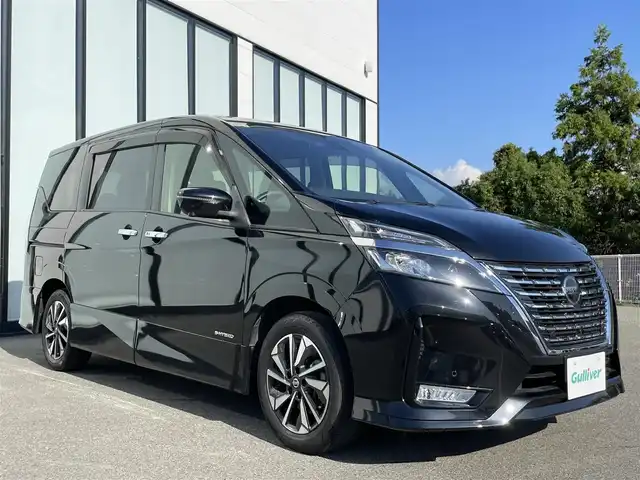 日産 セレナ ハイウェイスター V 大阪府 2020(令2)年 2.9万km ダイヤモンドブラック 純正ナビ　/   フルセグＴＶ/CD/DVD/Bluetooth/アラウンドビューモニター　/１３．３インチ後席モニター　/衝突軽減ブレーキ/クリアランスソナー　/ブラインドスポットモニター　/両側パワースライドドア　/クルーズコントロール/レーンキープアシスト　/アイドリングストップ/オートマチックハイビーム　/前方ドライブレコーダー/純正16インチアルミホイール　/ビルトインＥＴＣ　/ＬＥＤライト
