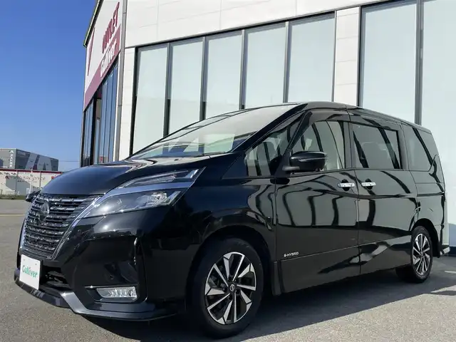 日産 セレナ ハイウェイスター V 大阪府 2020(令2)年 2.9万km ダイヤモンドブラック 純正ナビ　/   フルセグＴＶ/CD/DVD/Bluetooth/アラウンドビューモニター　/１３．３インチ後席モニター　/衝突軽減ブレーキ/クリアランスソナー　/ブラインドスポットモニター　/両側パワースライドドア　/クルーズコントロール/レーンキープアシスト　/アイドリングストップ/オートマチックハイビーム　/前方ドライブレコーダー/純正16インチアルミホイール　/ビルトインＥＴＣ　/ＬＥＤライト
