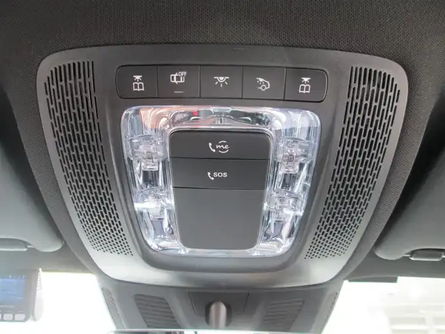 メルセデス・ベンツ Ｍ・ベンツ ＧＬＢ１８０ 千葉県 2022(令4)年 2.3万km ポーラホワイト ワンオーナー/純正ナビ【フルセグTV/BT/USB】/360°カメラシステム/社外11.6型後席モニター(TVM-FW1100)/LEDヘッドライト/レーダーセーフティパッケージ/レーダークルーズコントロール/レーンキープアシスト/ブラインドスポットアシスト/前後コーナーセンサー/前席メモリ機能付きパワーシート/前席シートヒーター/純正前後ドライブレコーダー/ビルトインETC2.0/スペアキー/取扱説明書/新車時保証書