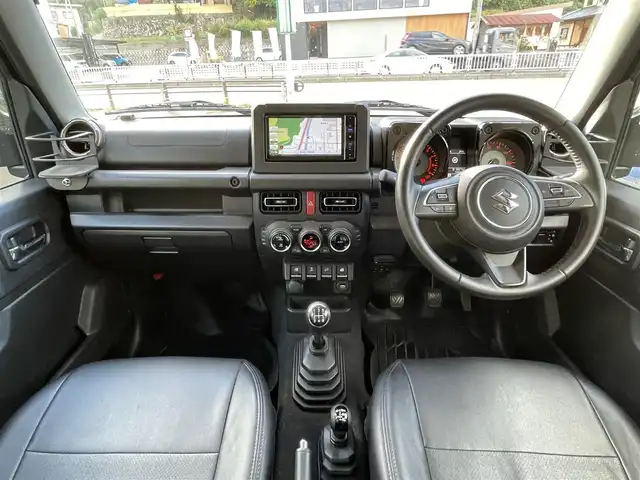 スズキ ジムニー XC 岐阜県 2019(令1)年 7.4万km ブルーイッシュブラックパール3 ワンオーナー/4WD/社外ナビ(AM/FM/CD/DVD)/クルーズコントロール/レーンキープアシスト/衝突軽減ブレーキ/ダウンヒルアシストコントロール/スマートキー/背面タイヤ/LEDヘッドライト・オート機能付/フォグランプ/ETC/ドライブレコーダー/純正アルミホイール/ウィンカーミラー/ドアバイザー/盗難防止装置/横滑り防止装置/保証書/取扱説明書/スペアキー/スタッドレスタイヤ車載