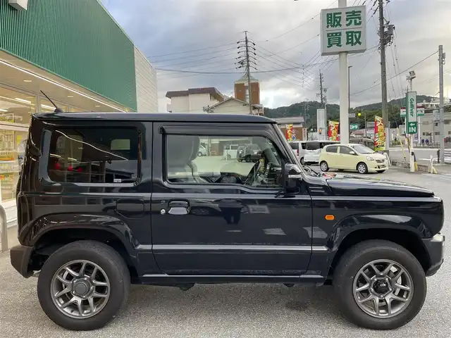 スズキ ジムニー XC 岐阜県 2019(令1)年 7.4万km ブルーイッシュブラックパール3 ワンオーナー/4WD/社外ナビ(AM/FM/CD/DVD)/クルーズコントロール/レーンキープアシスト/衝突軽減ブレーキ/ダウンヒルアシストコントロール/スマートキー/背面タイヤ/LEDヘッドライト・オート機能付/フォグランプ/ETC/ドライブレコーダー/純正アルミホイール/ウィンカーミラー/ドアバイザー/盗難防止装置/横滑り防止装置/保証書/取扱説明書/スペアキー/スタッドレスタイヤ車載