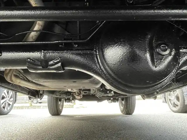 スズキ ジムニー XC 岐阜県 2019(令1)年 7.4万km ブルーイッシュブラックパール3 ワンオーナー/4WD/社外ナビ(AM/FM/CD/DVD)/クルーズコントロール/レーンキープアシスト/衝突軽減ブレーキ/ダウンヒルアシストコントロール/スマートキー/背面タイヤ/LEDヘッドライト・オート機能付/フォグランプ/ETC/ドライブレコーダー/純正アルミホイール/ウィンカーミラー/ドアバイザー/盗難防止装置/横滑り防止装置/保証書/取扱説明書/スペアキー/スタッドレスタイヤ車載