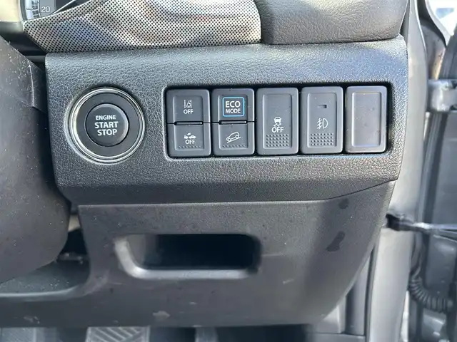 スズキ エスクード 1600 群馬県 2022(令4)年 6.4万km ギャラクティックグレーメタリック ４WD/ワンオーナー/メモリナビ/Bluetooth/フルセグテレビ/シートヒーター/クルーズコントロール/衝突軽減防止システム/横滑り防止システム/ETC/プッシュスタート/純正17インチアルミホイール
