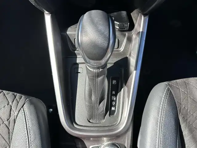 スズキ エスクード 1600 群馬県 2022(令4)年 6.4万km ギャラクティックグレーメタリック ４WD/ワンオーナー/メモリナビ/Bluetooth/フルセグテレビ/シートヒーター/クルーズコントロール/衝突軽減防止システム/横滑り防止システム/ETC/プッシュスタート/純正17インチアルミホイール