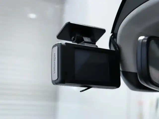 フォルクスワーゲン ＶＷ Ｔ－クロス TSI スタイル 静岡県 2022(令4)年 1.6万km ベージュ セーフティパッケージ/・衝突軽減ブレーキ/・BSM/・LKA/・パーキングアシスト/・ハイビームアシスト/半革シート/バーチャルコックピット/ドラレコ/純正ナビ/フルセグTV/Apple Carplay/ワイヤレス充電/ACC/パドルシフト