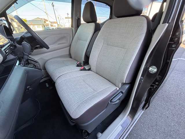 日産 デイズ X 宮城県 2024(令6)年 0.2万km ゴールドM 登録時走行距離1627km/純正９インチSDナビ/フルセグTV/Bluetooth/FM/AM/プッシュスタート/スマートキー/全方位カメラ/純正フロアマット/ステアリングリモコン/コーナーセンサー/純正アルミホイール/衝突軽減ブレーキ/オートライト