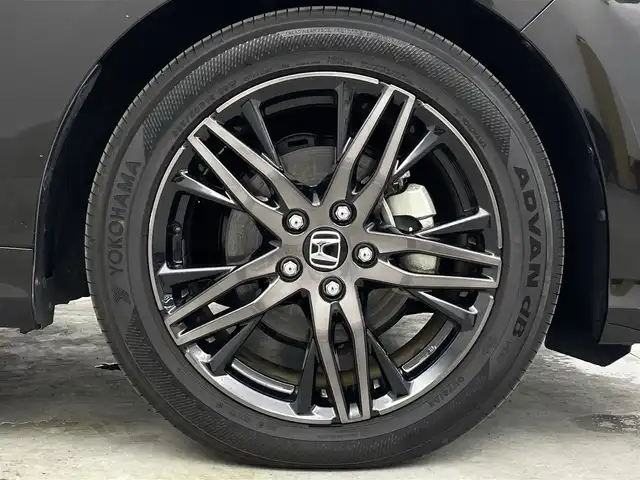 ホンダ オデッセイ ハイブリッド e:HEVアブソルート EX 埼玉県 2021(令3)年 3.9万km プレミアムスパークルブラックパール 禁煙車　純正9型ナビ　HDMI　後席モニター　BSM　両側パワースライドドア　ETC　ドライブレコーダー　バックカメラ　電動リアゲート　レーンキープアシスト　レーダークルーズコントロール　