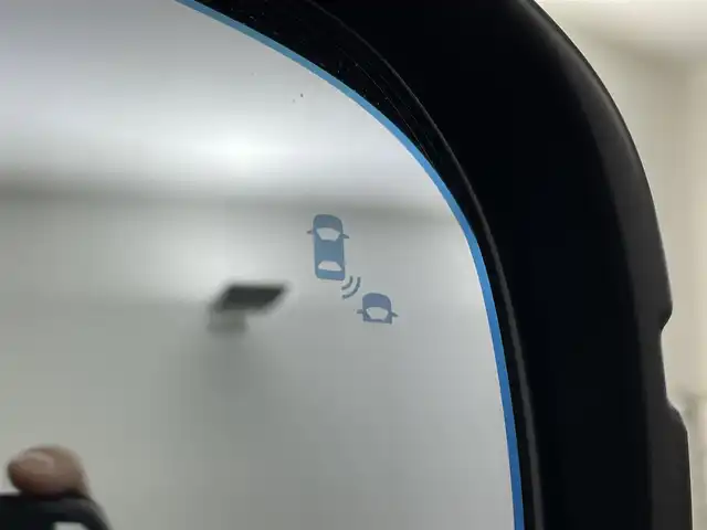 ホンダ オデッセイ ハイブリッド e:HEVアブソルート EX 埼玉県 2021(令3)年 3.9万km プレミアムスパークルブラックパール 禁煙車　純正9型ナビ　HDMI　後席モニター　BSM　両側パワースライドドア　ETC　ドライブレコーダー　バックカメラ　電動リアゲート　レーンキープアシスト　レーダークルーズコントロール　