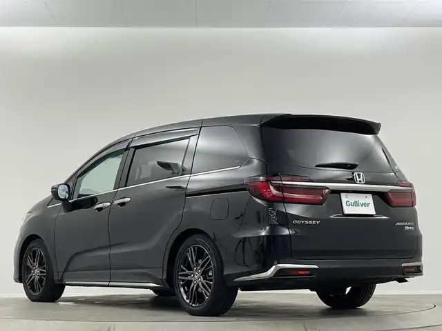 ホンダ オデッセイ ハイブリッド e:HEVアブソルート EX 埼玉県 2021(令3)年 3.9万km プレミアムスパークルブラックパール 禁煙車　純正9型ナビ　HDMI　後席モニター　BSM　両側パワースライドドア　ETC　ドライブレコーダー　バックカメラ　電動リアゲート　レーンキープアシスト　レーダークルーズコントロール　
