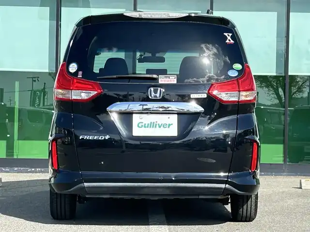 ホンダ フリード＋ G 和歌山県 2016(平28)年 8.8万km クリスタルブラックパール 純正ディスプレイオーディオ/CD/FM/AM/両側パワースライドドア/ドライブレコーダー/ETC/横滑り防止/プッシュスタート/オートエアコン/アイドリングストップ/スマートキー/純正マット/ハロゲンヘッドライト