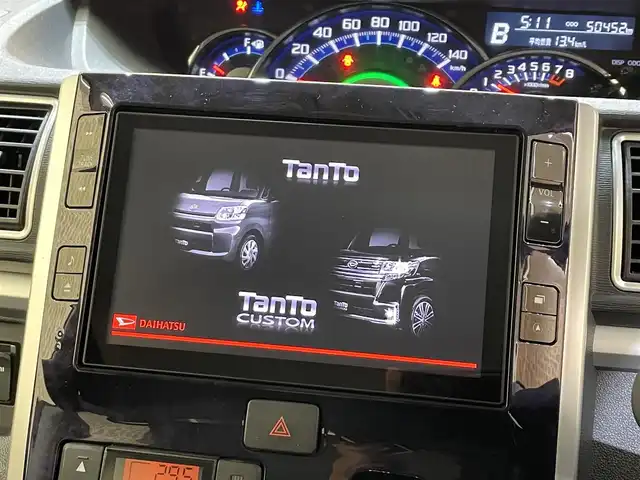 ダイハツ タント カスタムRS トップED LTD SAⅢ 岩手県 2018(平30)年 5.1万km パールホワイトⅢ ワンオーナー/４WD/ターボ/両側パワースライドドア/パノラマモニター/スマートアシスト３/衝突回避支援ブレーキ/車線逸脱警報/誤発進抑制機能/先行車発信お知らせ機能/ハイビームアシスト/横滑り防止装置/アイドリングストップ/純正SDナビ/フルセグTV/運転席シートヒーター/ロールサンシェード/ETC2.0/ドライブレコーダー/LEDヘッドライト/LEDフォグライト/純正１５インチアルミホイール
