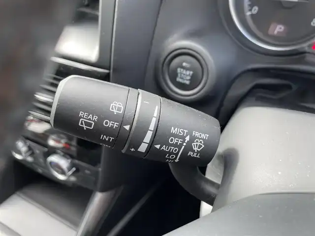 マツダ ＣＸ－５ 20S 沖縄県 2013(平25)年 6.6万km ジールレッドマイカ (株)IDOMが運営する【じしゃロンコザ店】の自社ローン対象車両になります。こちらは現金ご利用時の価格です。自社ローンご希望の方は別途その旨お申付け下さい。/・本土仕入/・社外ナビ/・Bluetooth接続/・TV/・DVD再生/・バックカメラ/・ETC/・スマートキー/・プッシュスタート/・横滑り防止装置/・純正アルミホイール/・純正フロアマット/・オートライト