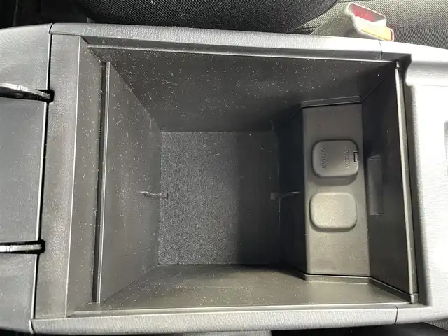 マツダ ＣＸ－５ 20S 沖縄県 2013(平25)年 6.6万km ジールレッドマイカ (株)IDOMが運営する【じしゃロンコザ店】の自社ローン対象車両になります。こちらは現金ご利用時の価格です。自社ローンご希望の方は別途その旨お申付け下さい。/・本土仕入/・社外ナビ/・Bluetooth接続/・TV/・DVD再生/・バックカメラ/・ETC/・スマートキー/・プッシュスタート/・横滑り防止装置/・純正アルミホイール/・純正フロアマット/・オートライト