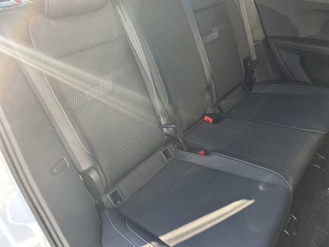 フォルクスワーゲン ＶＷ Ｔ－クロス TSI スタイル 埼玉県 2021(令3)年 2.6万km ピュアホワイト メーカーナビ　/(AM/FM/Bluetooth)/バックカメラ　/前後ドラレコ/ETC2.0　/ルーフレール　/積込スタッドレス純正AWタイヤ16インチ４本　/フォグランプ　/LEDライト　/純正フロア　/コーナーセンサー　/クリアランスソナー　/BSM　/スマートキー　/スペアキー1本 /クルコン追/ISOFIX/TYPE-C充電/電格ミラー/オートライト/ステアリングスイッチ/パドルシフト/プッシュスタート/パーキングセンサー/パーキングアシスト/アイドリング/フロントアシスト/レーンキープアシスト/疲労検知システム/TRC/保証書/取扱説明書/パワーステアリング/パワーウィンドウ