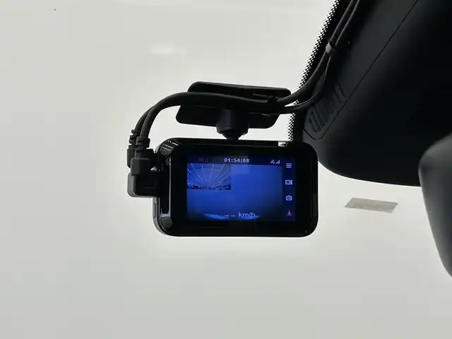 メルセデス・ベンツ Ｂ２５０ 岡山県 2015(平27)年 3.8万km コスモスブラック パノラマガラスＳＲ　/ｈａｒｍａｎ／ｋａｒｄｏｎ　/デイタイムライト　/ＬＥＤヘッドライト　/純正メモリナビ　/フルセグＴＶ　/バックカメラ　/パーキングアシスト/シートヒーター　/前後ドラレコ/ドアバイザー/レーダークルーズコントロール/ESP/衝突防止アシストプラス/アテンションアシスト/BSA/LKA/キーレスゴー/アイドリングストップ
