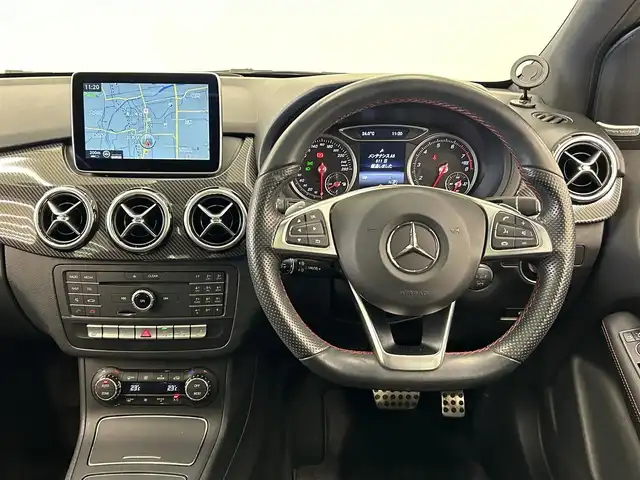 メルセデス・ベンツ Ｂ２５０ 岡山県 2015(平27)年 3.8万km コスモスブラック パノラマガラスＳＲ　/ｈａｒｍａｎ／ｋａｒｄｏｎ　/デイタイムライト　/ＬＥＤヘッドライト　/純正メモリナビ　/フルセグＴＶ　/バックカメラ　/パーキングアシスト/シートヒーター　/前後ドラレコ/ドアバイザー/レーダークルーズコントロール/ESP/衝突防止アシストプラス/アテンションアシスト/BSA/LKA/キーレスゴー/アイドリングストップ