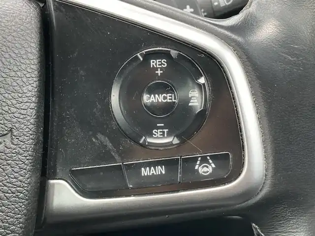 ホンダ シビック セダン 熊本県 2019(令1)年 7.4万km プレミアムクリスタルレッドM 純正ナビ(VXM-195VFi)/・AM/FM/CD/DVD/BT/・フルセグTV/・バックカメラ/ホンダセンシング/・衝突軽減ブレーキ/・路外逸脱抑制機能/・アダプティブクルーズコントロール/・車線維持支援システム/・オートハイビーム/・標識認識機能/ブレーキホールド/アイドリングストップ/ETC/電動トランク/LEDライト/フォグランプ/革巻きステアリング/・ステアリングスイッチ/・パドルシフト/ウィンカーミラー/電動格納ミラー/プッシュスタート/・スペアキー