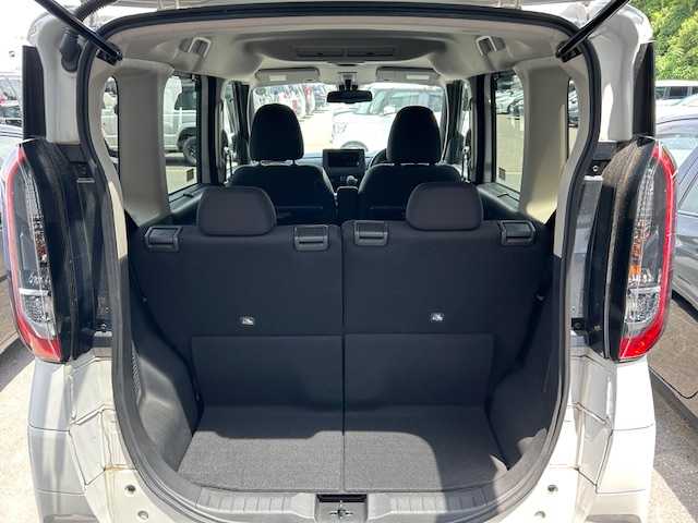 日産 ルークス HWS Gターボ プロパイロットED 大阪府 2021(令3)年 1.2万km ホワイトパール プロパイロット/横滑り防止装置/レーンキープアシスト/コーナーセンサー/衝突被害軽減システム/ABS/エマージェンシーブレーキ/クリアランスソナー/電子パーキングブレーキ/ステアリングスイッチ/シートヒーター/オートライト/オートハイビーム/純正アルミホイール/純正フロアマット/ドアバイザー/両側パワースライドドア/スマートキー（2本）