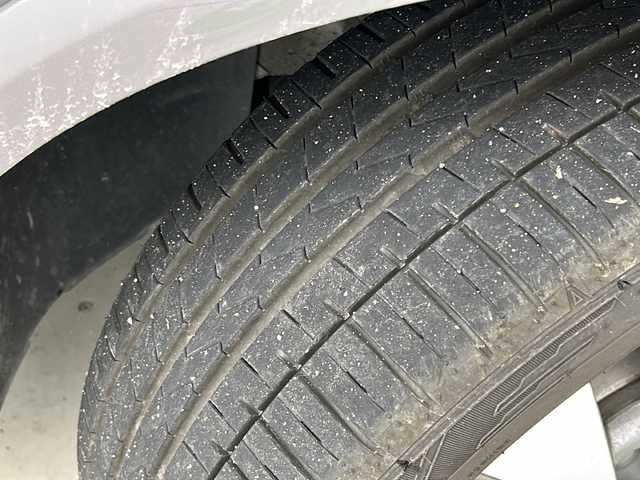 アウディ Ｑ２ ハッシュタグ ブラックスタイリング 宮城県 2019(平31)年 1.2万km クワンタムグレー 【特別仕様車ブラックスタイリングパッケージ】/・バーチャルコックピット/・ダイナミックグレー18インチAW/【アシスタンスパッケージ】/・サイドアシスト/・アクティブレーンアシスト/・トラフィックジャムアシスト/・リアクロストラフィックアシスト/アダプティブクルーズコントロール/【ナビパッケージ】/純正8インチナビ/・BT.CD.DVD/フルセグTV/禁煙車/オートマチックテールゲート/前席シートヒーター/バックカメラ/ドライブレコーダー（FR）/ETC2.0/LEDヘッドライト/LEDフォグライト/アイドリングストップ/電動パーキングブレーキ/純正フロアマット/プッシュスタート/スアートキー