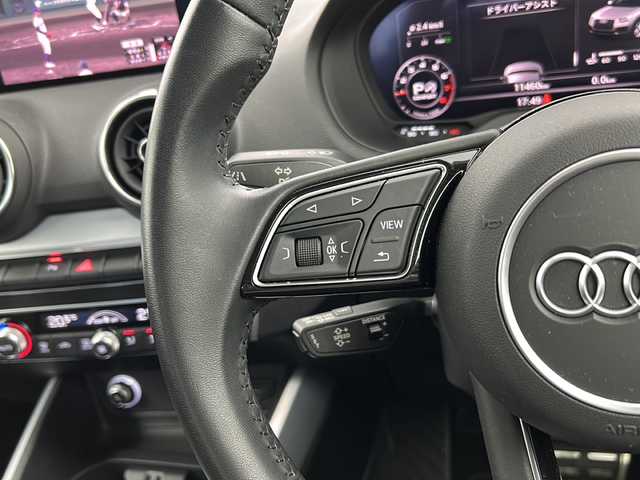 アウディ Ｑ２ ハッシュタグ ブラックスタイリング 宮城県 2019(平31)年 1.2万km クワンタムグレー 【特別仕様車ブラックスタイリングパッケージ】/・バーチャルコックピット/・ダイナミックグレー18インチAW/【アシスタンスパッケージ】/・サイドアシスト/・アクティブレーンアシスト/・トラフィックジャムアシスト/・リアクロストラフィックアシスト/アダプティブクルーズコントロール/【ナビパッケージ】/純正8インチナビ/・BT.CD.DVD/フルセグTV/禁煙車/オートマチックテールゲート/前席シートヒーター/バックカメラ/ドライブレコーダー（FR）/ETC2.0/LEDヘッドライト/LEDフォグライト/アイドリングストップ/電動パーキングブレーキ/純正フロアマット/プッシュスタート/スアートキー