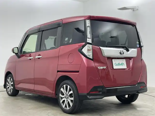 トヨタ タンク カスタムG－T 岡山県 2017(平29)年 5.7万km マゼンタベリーマイカM 純正9インチSDナビ/（CD/DVD/BT/フルセグTV）/アラウンドビューモニター/両側パワースライドドア/前後ドライブレコーダー/オートハイビーム/オートライト/コーナーセンサー（後）/LEDヘッドライト/純正フロアマット/純正ドアバイザー/純正15インチアルミ/ISOFIX/後席サンシェイド/ステアリングスイッチ/ステアリングスイッチ/チルトステアリング/シートリフター/ウインカーミラー/ドアバイザー/新車保証書/取扱説明書/スペアキー×1