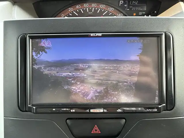 ダイハツ タント X ターボ SA 愛知県 2014(平26)年 2.3万km ファイアークォーツレッドM 〇社外ナビ/〇ワンセグTV/〇パワースライドドア（助手席側）/〇バックカメラ/〇ETC/〇スマートアシスト/・低速域衝突回避支援ブレーキ機能/・誤発進抑制制御機能/・先行車発進お知らせ機能/・VSC/TRC/〇アイドリングストップ/〇ハロゲンヘッドランプ/〇オートライト/〇オートエアコン/〇純正14インチフルホイールキャップ/〇キーフリーシステム/〇禁煙車