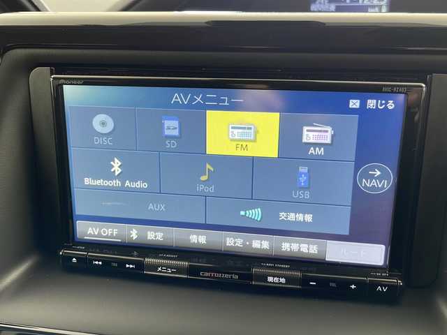 トヨタ ノア X 道央・札幌 2020(令2)年 4.2万km ホワイトパールクリスタルシャイン ・4WD/寒冷地仕様/・トヨタセーフティセンス/・プリクラッシュセーフティ/・横滑り防止装置/レーンアシスト/・クルーズコントロール/・社外ナビ/・BT/CD/DVD/USB/・片側パワースライドドア/・LEDオートライト/オートマチックハイビーム/・リモコンキー/・リアオートエアコン/・15インチサマータイヤ積込AW付