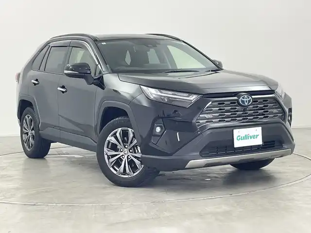 トヨタ ＲＡＶ４ ハイブリットG 群馬県 2024(令6)年 1.7万km アティチュードブラックマイカ サンルーフ 純正10.5型ナビ 4WD 衝突被害軽減ブレーキ　アダプティブクルーズコントロール　全周囲カメラ　デジタルインナーミラー　ステアリングヒーター　シートヒーター　レザーシート　禁煙車