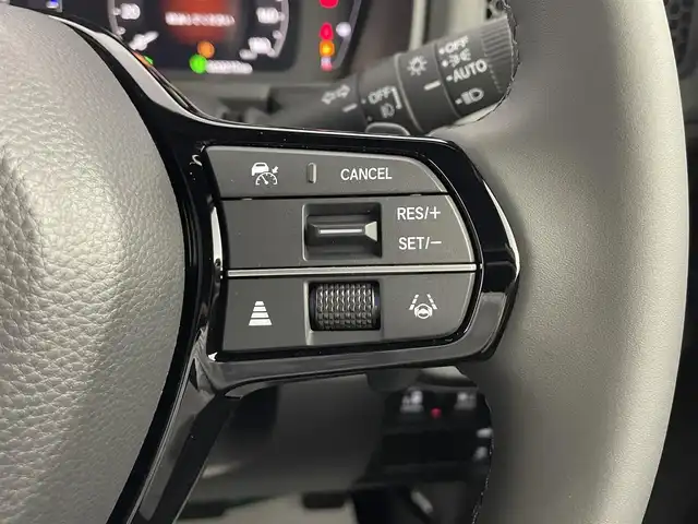 ホンダ ステップワゴン スパーダ eHEV 埼玉県 2025(令7)年 0.1千km クリスタルブラックパール 登録済未使用車 純正11.4型ナビ TV DVD BSM　レーダークルーズコントロール　コーナーセンサー　レーンアシスト　シートヒーター　電動リアゲート　バックカメラ　両側電動　ハーフレザーシート　禁煙車