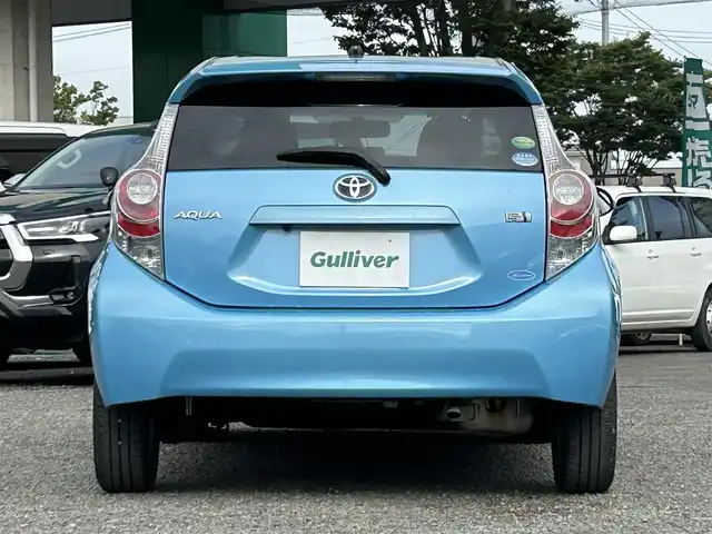トヨタ アクア S 宮城県 2012(平24)年 14.4万km クールソーダメタリック メモリナビ/ＤＶＤ／ＣＤ／Ｂｌｕｅｔｏｏｔｈ/フルセグＴＶ/クルーズコントロール/オートライト/アイドリングストップ/シートヒーター/純正フロアマット/ハロゲンヘッドライト