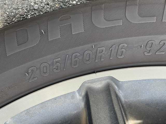 トヨタ ヴォクシー ZS 煌Ⅱ 静岡県 2016(平28)年 7.9万km ブラック プッシュスタート/スマートキー/純正ナビ/　フルセグTV/BTオーディオ/DVD/バックカメラ /両側パワースライドドア/オートライト/LEDヘッドライト/衝突軽減ブレーキ/レーンキープアシスト