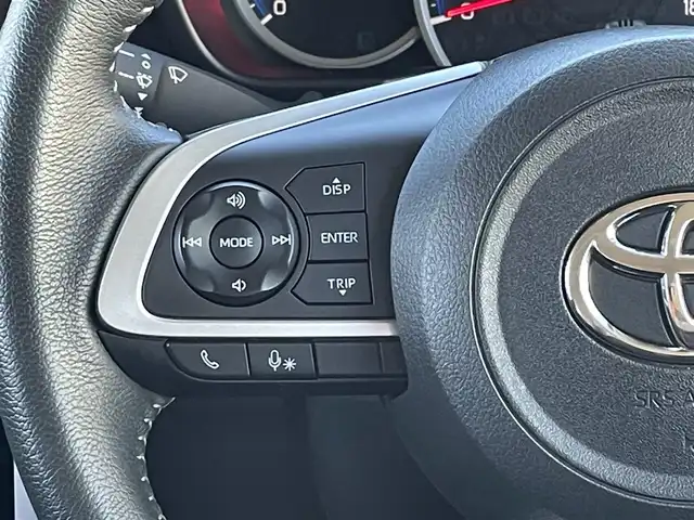 トヨタ ルーミー カスタムG 道央・札幌 2022(令4)年 4.2万km ブラックマイカメタリック ・４WD/・ワンオーナー/・衝突軽減ブレーキ/・寒冷地仕様/・両側パワースライドドア/・純正SDナビ/　CD＆BT＆SD＆TV/・バックカメラ/・コーナーセンサー/・レーンキープアシスト/・レーダークルーズコントロール/・アイドリングストップ/・純正エンジンスターター/・シートヒーター/・オートエアコン/・オートライト/・オートリトラミラー/・プッシュスタート/・スマートキー/・ワイパー熱線/・前後ドライブレコーダー/・ビルトインETC/・ステアリングスイッチ/・ハンズフリー/・純正フロアマット/・ドアバイザー/・ウィンカーミラー/・フォグライト/・LEDヘッドライト