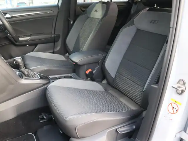 フォルクスワーゲン Ｔ－ロック TDI Rライン 宮城県 2021(令3)年 5.2万km 白 デジタルコクピット/純正ナビ/・Bluetooth・タイプC/・appleCarplay・androidauto・mirrorlink/ＩＱドライブ/・アダプティブクルーズコントロール/・フロントアシスト/・ブラインドスポットアシスト/・レーンキープアシスト/・疲労検知システム/バックカメラ/パワーテールゲート/パドルシフト/オートブレーキホールド/オートハイビーム/デュアルオートエアコン/アイドリングストップ/スマートキー・プッシュスタート/純正１９インチＡＷ/ルーフレール/ＬＥＤヘッドライト