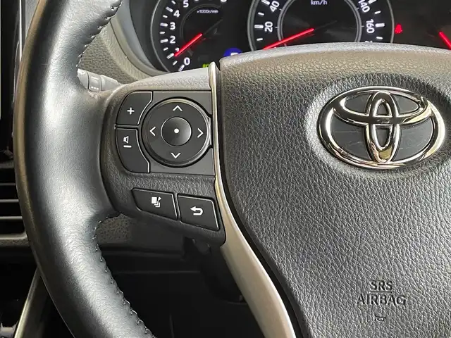 トヨタ ヴォクシー ZS 煌 岩手県 2018(平30)年 3.1万km ホワイトパールクリスタルシャイン ４WD/両側パワースライドドア/ロールサンシェード/衝突被害軽減システム/MTモード付きAT/アイドリングストップ/クルーズコントロール/横滑り防止装置/ETC2.0/バックカメラ/フルセグTV/純正ナビ　/ドライブレコーダー/純正アルミホイール16インチ/純正LEDヘッドライト/レーンアシスト/オートライト/オートマチックハイビーム/３列シート