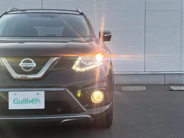日産 エクストレイル 20Xt ブラックエクストリーマーX エマB 秋田県 2016(平28)年 8.5万km ダイヤモンドブラック ４WD/衝突軽減システム/LEDヘッドライト/純正SDナビ/ワンセグ/全方位カメラ/アラウンドビューモニター/STRANGER SR 18インチアルミ（夏タイヤ装着）/スマートキー/アイドリングストップ/プッシュスタート/クルーズコントロール追従走行無/ダウンヒルアシストコントロール/コーナーセンサー/ステアリングスイッチ/前席シートヒーター/ETC/ルーフレール/センターデフロック/電動リアゲート/純正フロアマット/純正ドアバイザー/オートライト/オートエアコン/パワーステアリング/パワーウィンドウ/横滑り防止/盗難防止装置/寒冷地仕様/電動格納ウィンカーミラー/キーレスエントリー/保証書/取扱説明書/記録簿