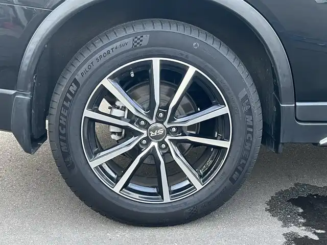 日産 エクストレイル 20Xt ブラックエクストリーマーX エマB 秋田県 2016(平28)年 8.5万km ダイヤモンドブラック ４WD/衝突軽減システム/LEDヘッドライト/純正SDナビ/ワンセグ/全方位カメラ/アラウンドビューモニター/STRANGER SR 18インチアルミ（夏タイヤ装着）/スマートキー/アイドリングストップ/プッシュスタート/クルーズコントロール追従走行無/ダウンヒルアシストコントロール/コーナーセンサー/ステアリングスイッチ/前席シートヒーター/ETC/ルーフレール/センターデフロック/電動リアゲート/純正フロアマット/純正ドアバイザー/オートライト/オートエアコン/パワーステアリング/パワーウィンドウ/横滑り防止/盗難防止装置/寒冷地仕様/電動格納ウィンカーミラー/キーレスエントリー/保証書/取扱説明書/記録簿