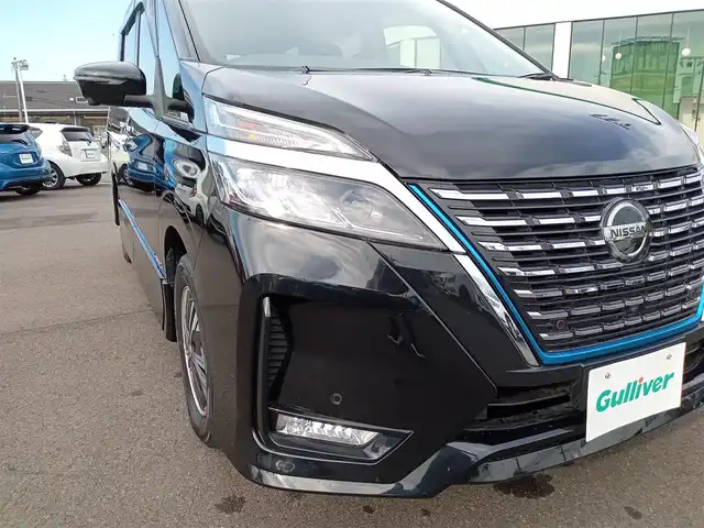 日産 セレナ e－パワー ハイウェイスター 福井県 2020(令2)年 2.2万km ダイヤモンドブラック 純正ディーラーオプションナビ/・（フルセグTV/CD/DVD/Bluetooth）/フリップダウンモニター/全方位カメラ/ETC/両側パワースライドドア/前方衝突予測警報/ブラインドスポットモニター/プロパイロット/パーキングアシスト/デジタルインナーミラー/オートLEDライト/純正15インチAW/純正フロアマット/スマートキー