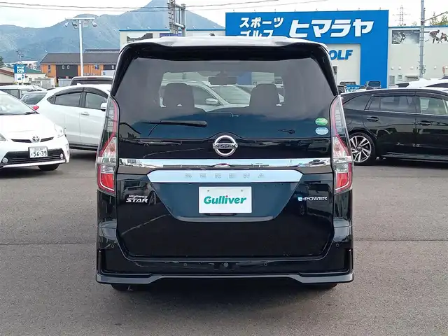 日産 セレナ e－パワー ハイウェイスター 福井県 2020(令2)年 2.2万km ダイヤモンドブラック 純正ディーラーオプションナビ/・（フルセグTV/CD/DVD/Bluetooth）/フリップダウンモニター/全方位カメラ/ETC/両側パワースライドドア/前方衝突予測警報/ブラインドスポットモニター/プロパイロット/パーキングアシスト/デジタルインナーミラー/オートLEDライト/純正15インチAW/純正フロアマット/スマートキー