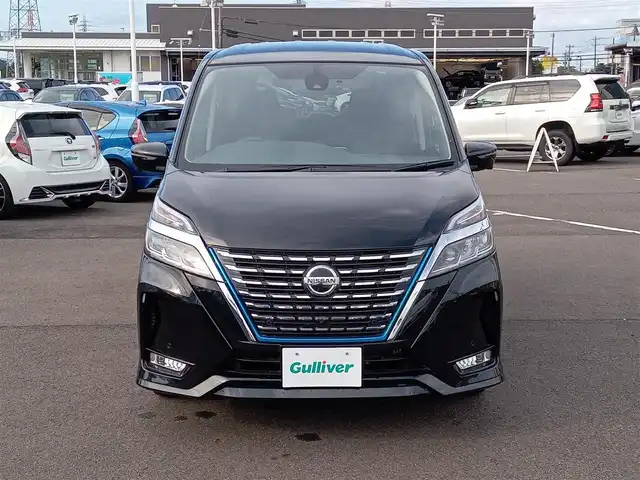 日産 セレナ e－パワー ハイウェイスター 福井県 2020(令2)年 2.2万km ダイヤモンドブラック 純正ディーラーオプションナビ/・（フルセグTV/CD/DVD/Bluetooth）/フリップダウンモニター/全方位カメラ/ETC/両側パワースライドドア/前方衝突予測警報/ブラインドスポットモニター/プロパイロット/パーキングアシスト/デジタルインナーミラー/オートLEDライト/純正15インチAW/純正フロアマット/スマートキー