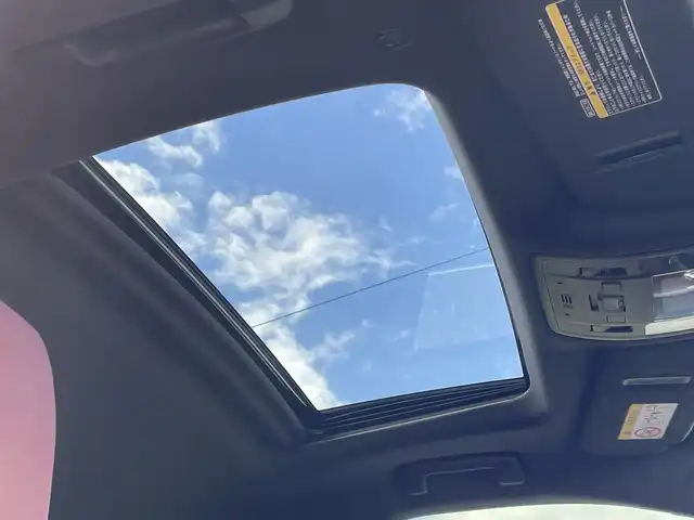 レクサス ＲＸ 450h Fスポーツ 新潟県 2016(平28)年 3.9万km ホワイトノーヴァガラスフレーク 4WD/純正メモリナビ/CD/DVD/BD/BT/フルセグテレビ/バックカメラ/ETC2.0/ドライブレコーダー/サンルーフ/衝突被害軽減ブレーキ/レーンキープアシスト/クルーズコントロール/革シート/パワーシート/シートヒーター /エアシート/ステアリングヒーター/ステアリングスイッチ/パドルシフト/パワーバックドア/コーナーセンサー/スマートキー/プッシュスタート/LEDライト/オートライト/オートハイビーム/フォグランプ/純正20インチアルミホイール