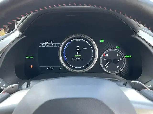 レクサス ＲＸ 450h Fスポーツ 新潟県 2016(平28)年 3.9万km ホワイトノーヴァガラスフレーク 4WD/純正メモリナビ/CD/DVD/BD/BT/フルセグテレビ/バックカメラ/ETC2.0/ドライブレコーダー/サンルーフ/衝突被害軽減ブレーキ/レーンキープアシスト/クルーズコントロール/革シート/パワーシート/シートヒーター /エアシート/ステアリングヒーター/ステアリングスイッチ/パドルシフト/パワーバックドア/コーナーセンサー/スマートキー/プッシュスタート/LEDライト/オートライト/オートハイビーム/フォグランプ/純正20インチアルミホイール