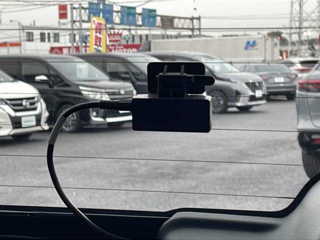 ホンダ Ｎ ＢＯＸ カスタム L 千葉県 2021(令3)年 1.6万km ミッドナイトブルービームM 純正ナビ/Bluetooth/CD/HDMI/フルセグＴＶ/バックカメラ/ＥＴＣ/全方位ドラレコ/片側パワースライドドア/衝突軽減ブレーキ/レーンキープアシスト/オートクルーズコントロール/標識認識機能/先行車発進お知らせ/前席シートヒーター/スマートキー/スペアキー/ベンチシート/純正アルミホイール/純正フロアマット