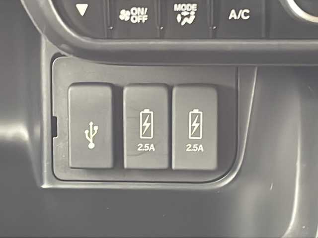 ホンダ Ｎ ＢＯＸ カスタム L 千葉県 2021(令3)年 1.6万km ミッドナイトブルービームM 純正ナビ/Bluetooth/CD/HDMI/フルセグＴＶ/バックカメラ/ＥＴＣ/全方位ドラレコ/片側パワースライドドア/衝突軽減ブレーキ/レーンキープアシスト/オートクルーズコントロール/標識認識機能/先行車発進お知らせ/前席シートヒーター/スマートキー/スペアキー/ベンチシート/純正アルミホイール/純正フロアマット