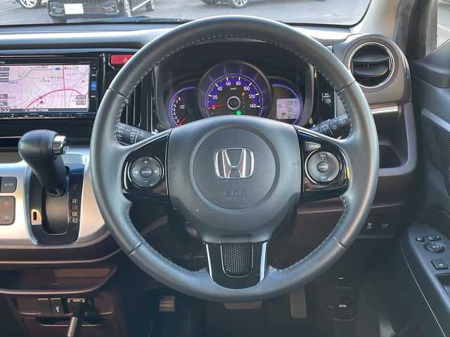 ホンダ Ｎ ＷＧＮ カスタム G Aパッケージ 青森県 2014(平26)年 10.1万km スマートブラック 4WD/純正メモリナビ・フルセグTV/CD・DVD・Bluetooth・SD/バックカメラ/あんしんパッケージ/衝突軽減ブレーキ/クルーズコントロール/W・サイド・カーテンエアバック/ミラー一体型ドライブレコーダー/ETC/HIDヘッドライト/オートライト/フォグランプ/純正14インチアルミ/スマートキー/プッシュスタート