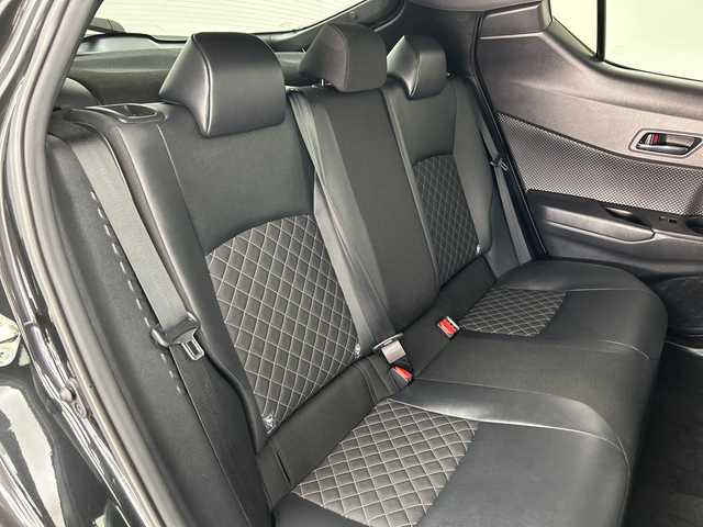 トヨタ Ｃ－ＨＲ G モード ネロセーフティプラスⅢ 三重県 2023(令5)年 1.6万km ブラックマイカ /禁煙車//純正ナビ//フルセグ/Bluetooth/USB/AppleCarPray/AndroidAuto//パノラミックビューモニター//前席シートヒーター//ビルトインETC2.0//ブラインドスポットモニター//トヨタセーフティセンス//プリクラッシュセーフティ//LTA//オートハイビーム//レーダークルーズコントロール//LEDヘッドライト//AC100V//電動パーキング//ブレーキホールド//革巻ステアリング//純正１８インチAW